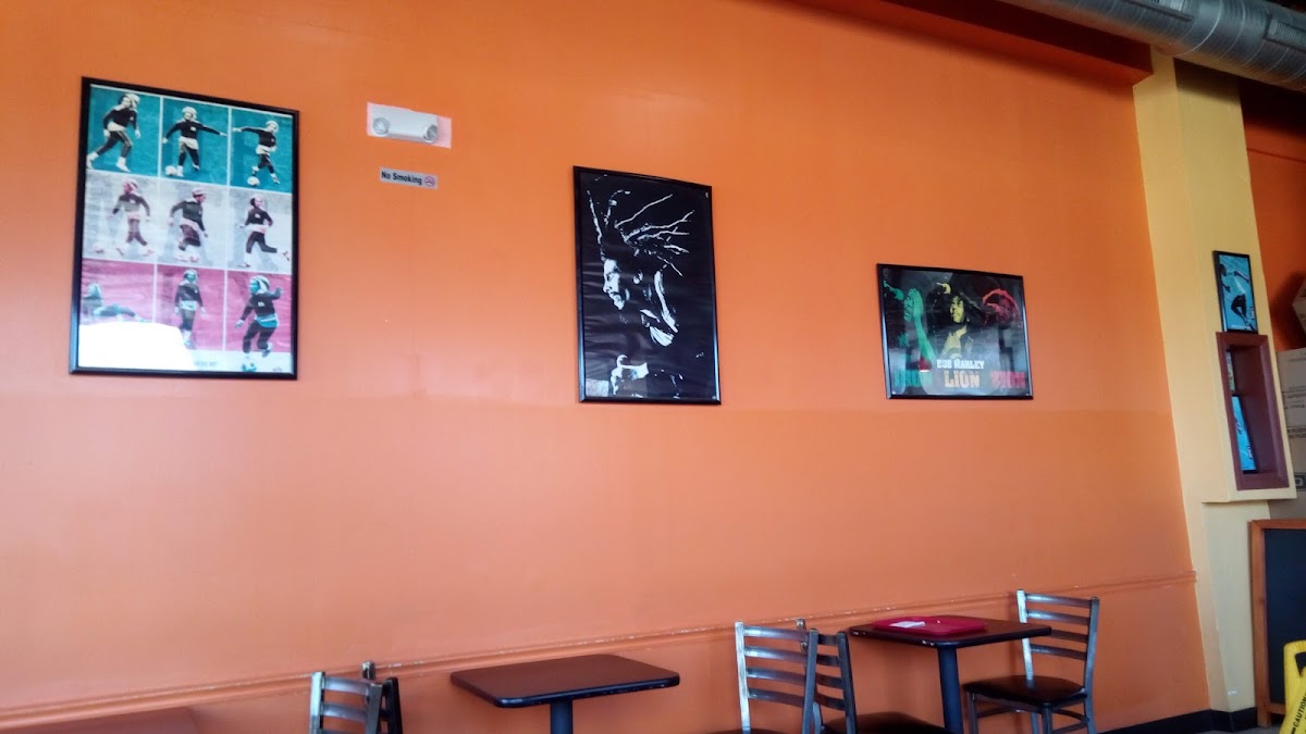Banner Tropicana Eatery 03